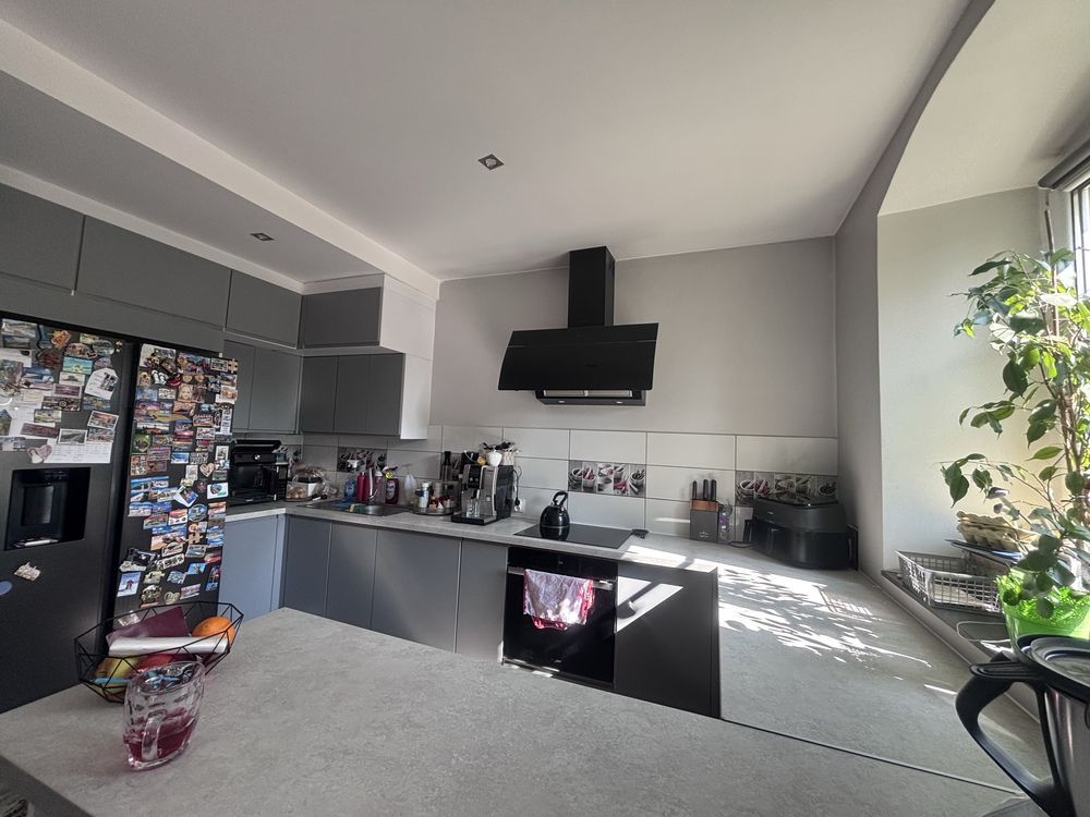 Mieszkanie 4-pokojowe Mieroszów. Zdjęcie 5