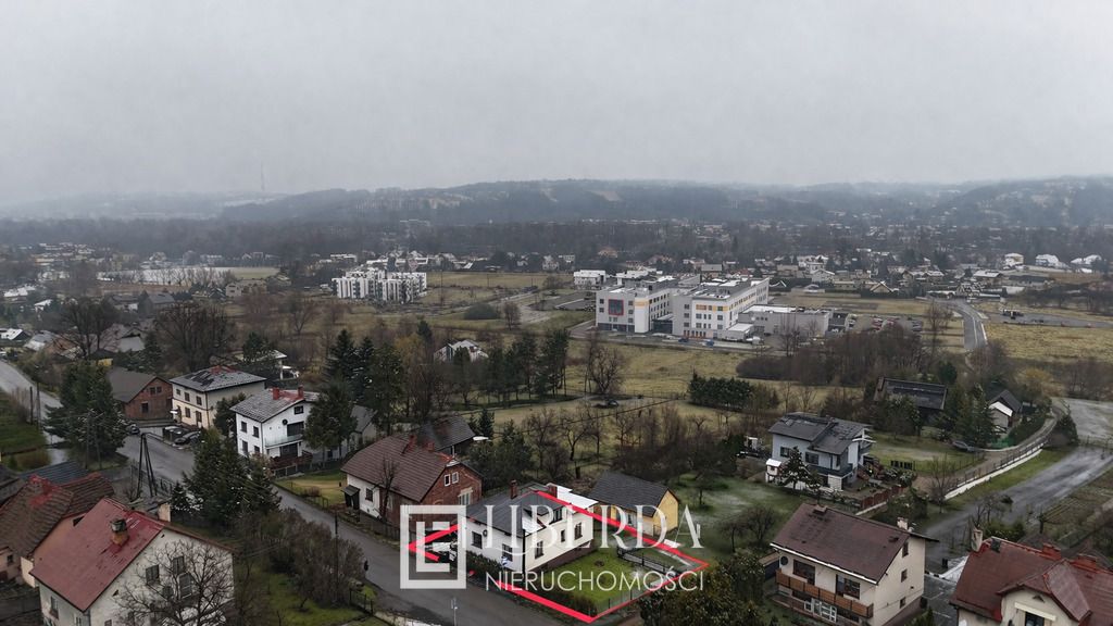 dom wolnostojący, 6 pokoi Żywiec, ul. Sporyska. Zdjęcie 3