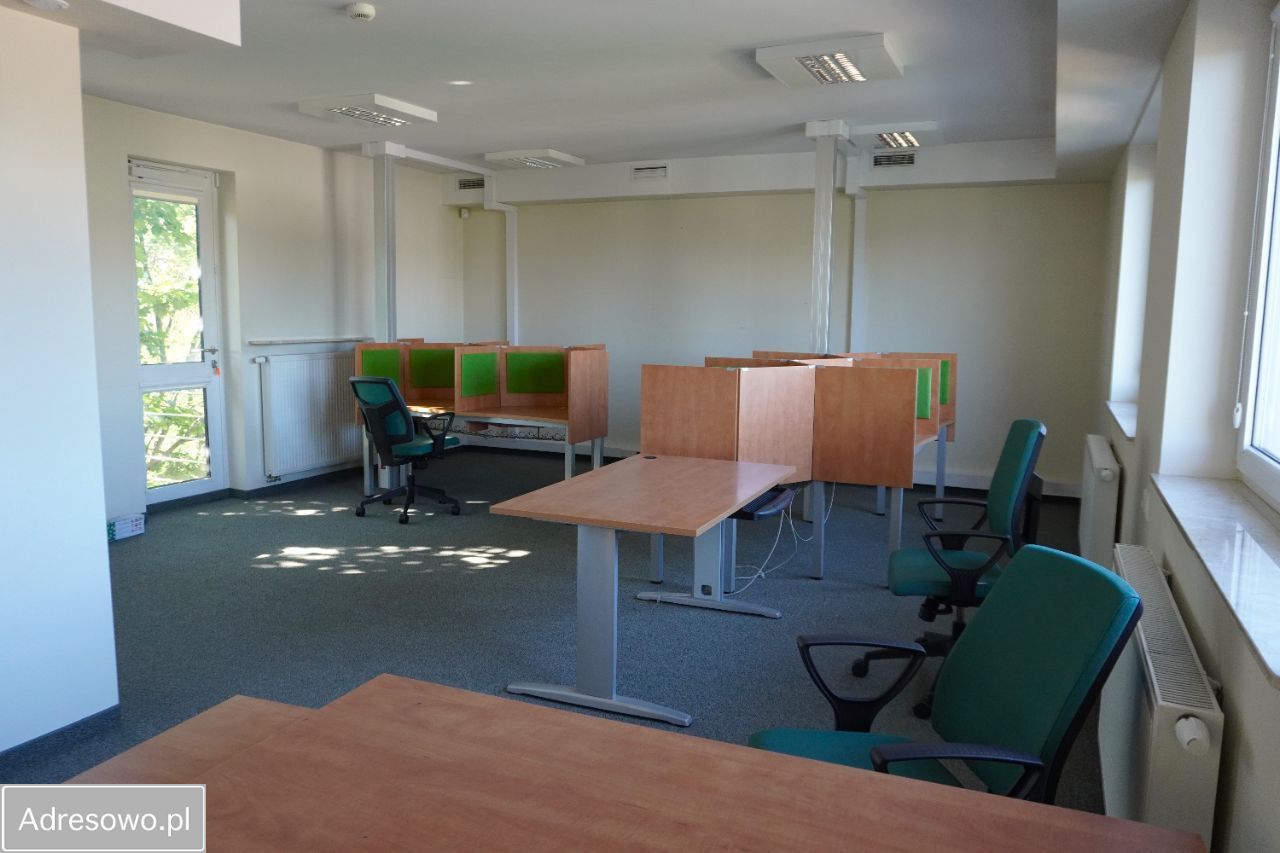 Lokal Kobyłka, al. Jana Pawła II. Zdjęcie 3