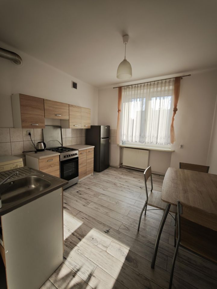 Mieszkanie 1-pokojowe Zabrze, ul. Marii Curie-Skłodowskiej. Zdjęcie 3