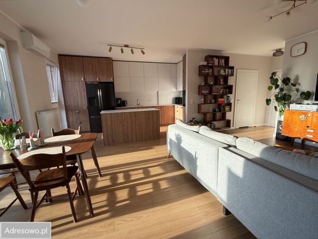 Mieszkanie 4-pokojowe Łódź Polesie, ul. Falista. Zdjęcie 1