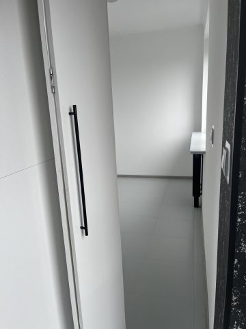 Mieszkanie 4-pokojowe Warszawa Czyste, ul. Marcina Kasprzaka. Zdjęcie 10