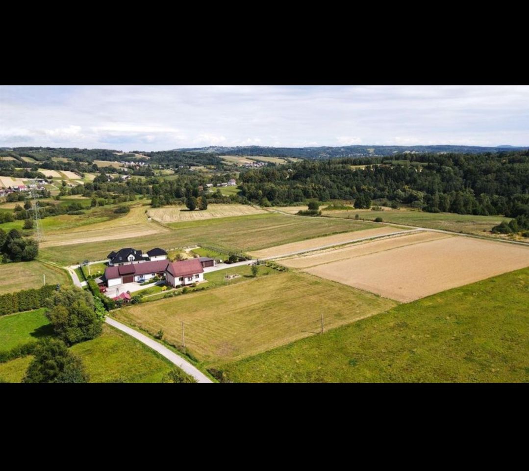 dom wolnostojący, 7 pokoi Chronów. Zdjęcie 4