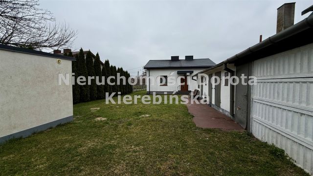dom wolnostojący, 3 pokoje Komorów. Zdjęcie 8