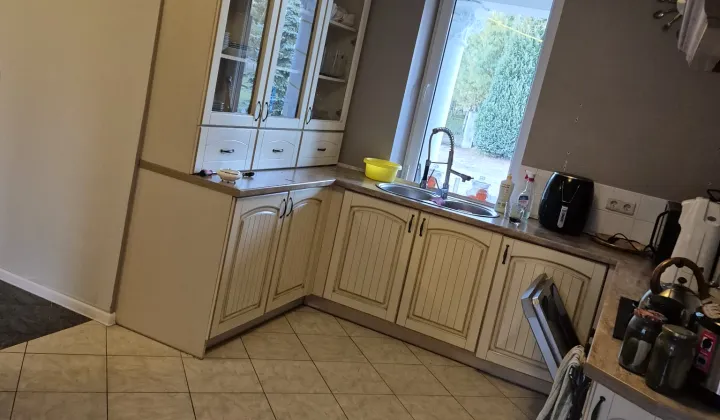 dom wolnostojący, 3 pokoje Drozdówka