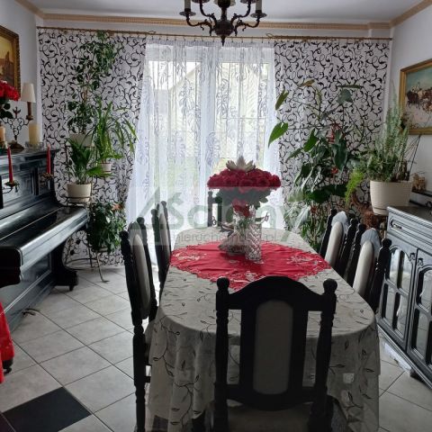 dom wolnostojący, 6 pokoi Jabłonna. Zdjęcie 1