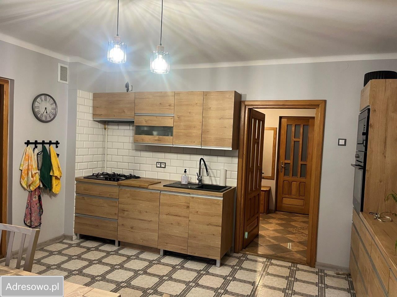 dom wolnostojący, 7 pokoi Stary Garbów. Zdjęcie 14