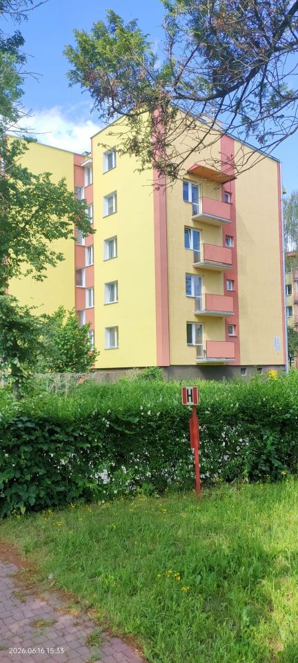 Mieszkanie 3-pokojowe Starachowice, ul. Harcerska. Zdjęcie 1