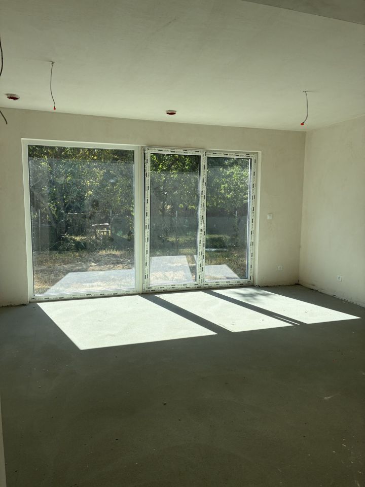 bliźniak, 4 pokoje Bronisze. Zdjęcie 5