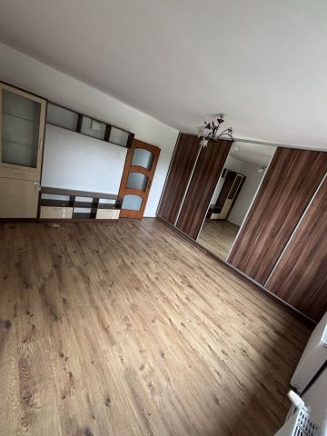 Mieszkanie 3-pokojowe Starzykowo. Zdjęcie 1