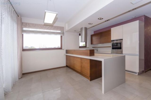 Mieszkanie 4-pokojowe Kraków Stare Miasto, ul. Napoleona Cybulskiego. Zdjęcie 7