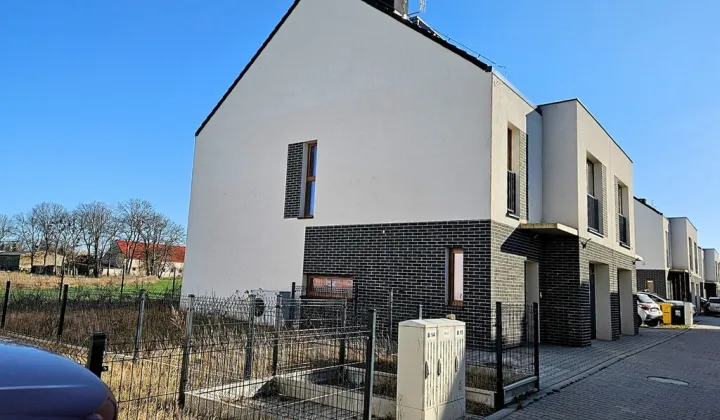 bliźniak, 5 pokoi Księginice, ul. Rumiankowa