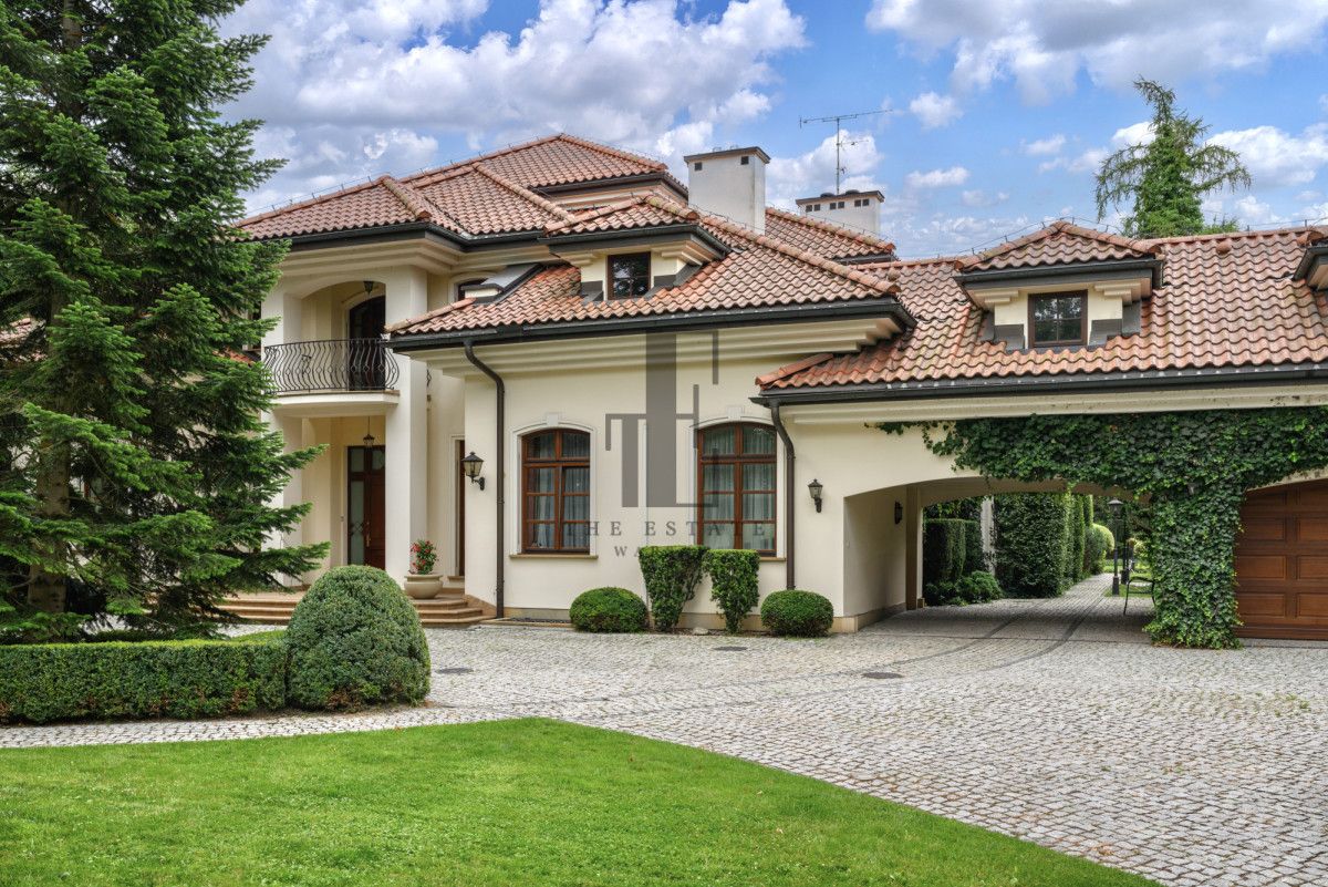 dom wolnostojący, 10 pokoi Konstancin-Jeziorna, Lipowa. Zdjęcie 2