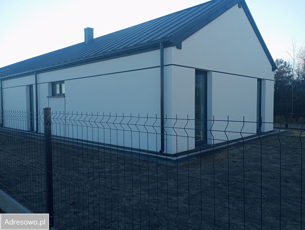 bliźniak, 4 pokoje Stasi Las. Zdjęcie 8