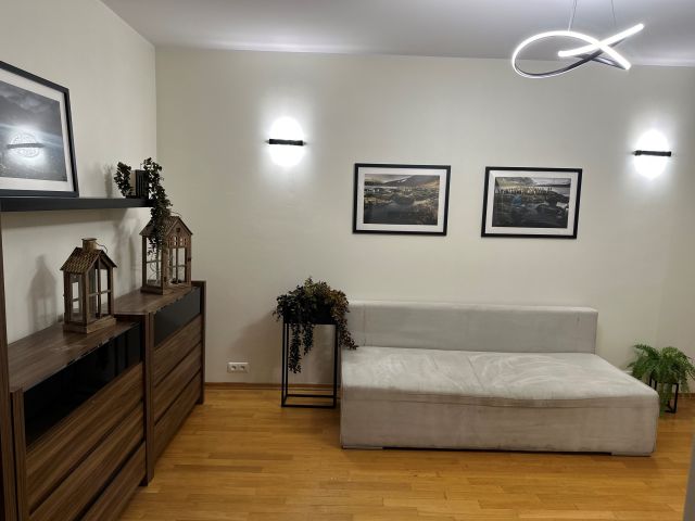 Mieszkanie 2-pokojowe Warszawa Służew, al. Wyścigowa. Zdjęcie 1