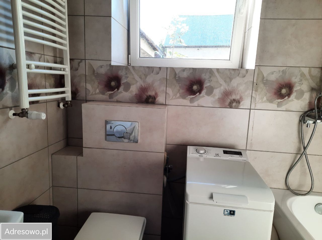 dom wolnostojący, 9 pokoi Niedaszów. Zdjęcie 8