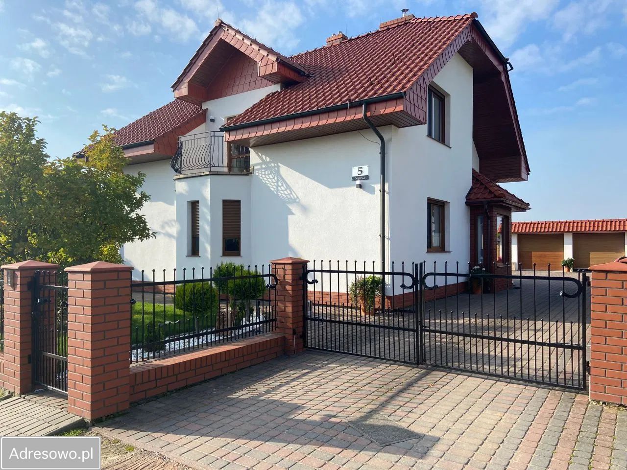 dom wolnostojący, 5 pokoi Trzeciewnica