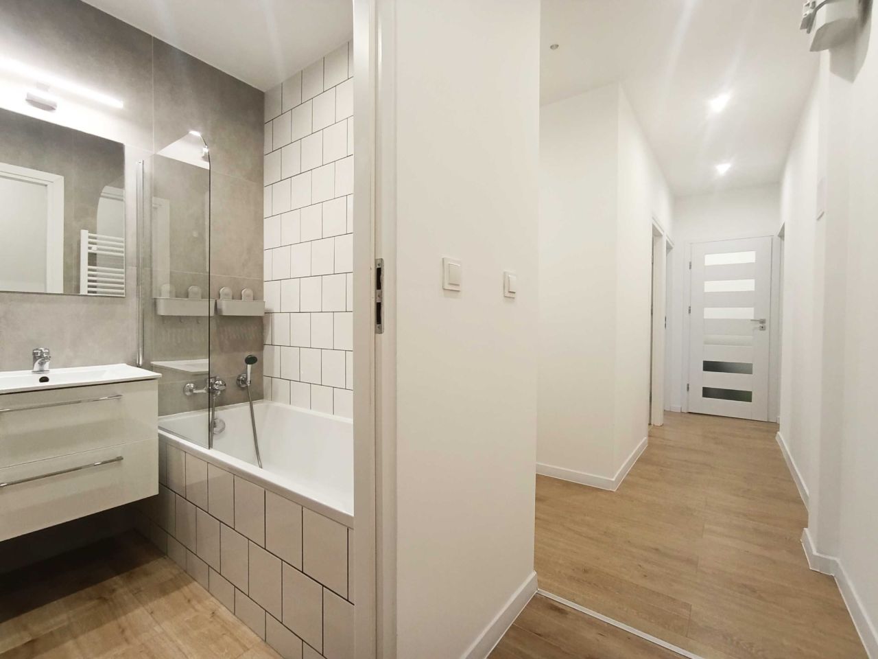 Mieszkanie 4-pokojowe Chorzów Centrum, ul. Cieszyńska. Zdjęcie 7