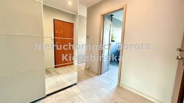 Mieszkanie 3-pokojowe Tomaszów Mazowiecki, ul. dr. Seweryna Sterlinga. Zdjęcie 6