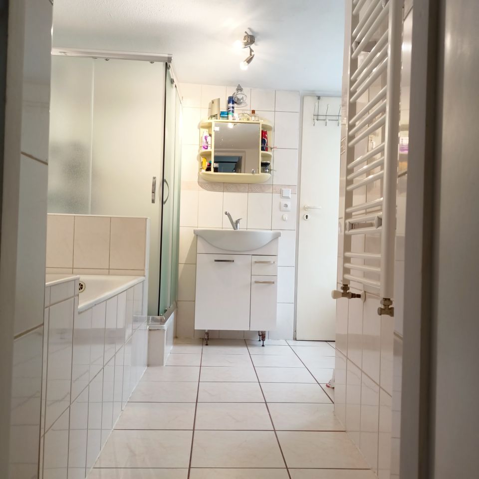 bliźniak, 4 pokoje Niemcza, os. Podmiejskie. Zdjęcie 4