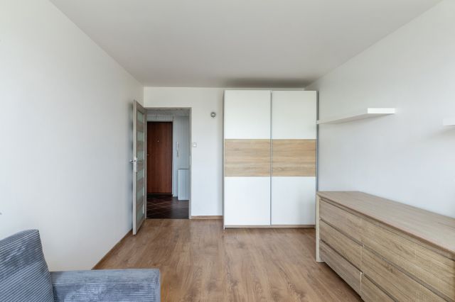 Mieszkanie 2-pokojowe Poznań, os. Przyjaźni. Zdjęcie 4