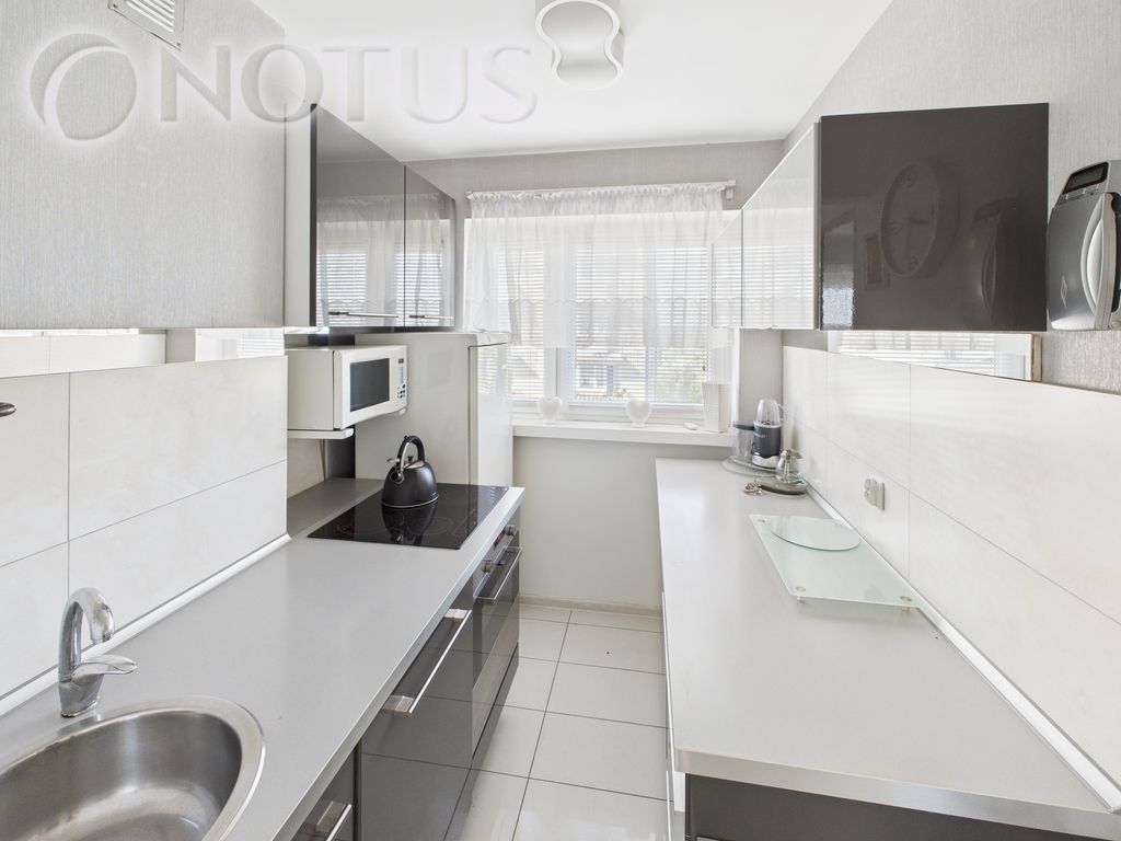 Mieszkanie 2-pokojowe Gniezno, ul. Tadeusza Sobieralskiego. Zdjęcie 9