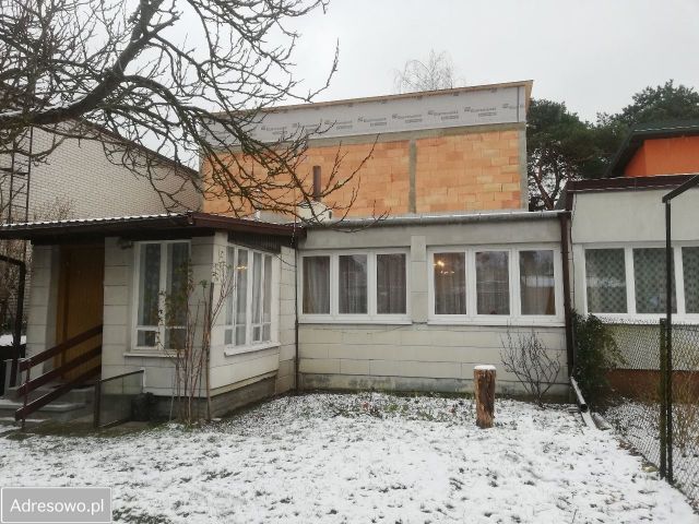 dom szeregowy, 2 pokoje Warszawa Falenica. Zdjęcie 1