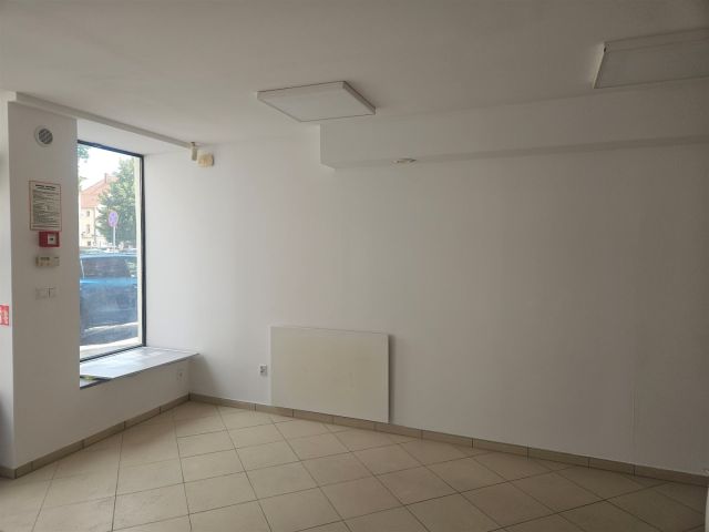 Lokal Świebodzice, rynek Rynek. Zdjęcie 2