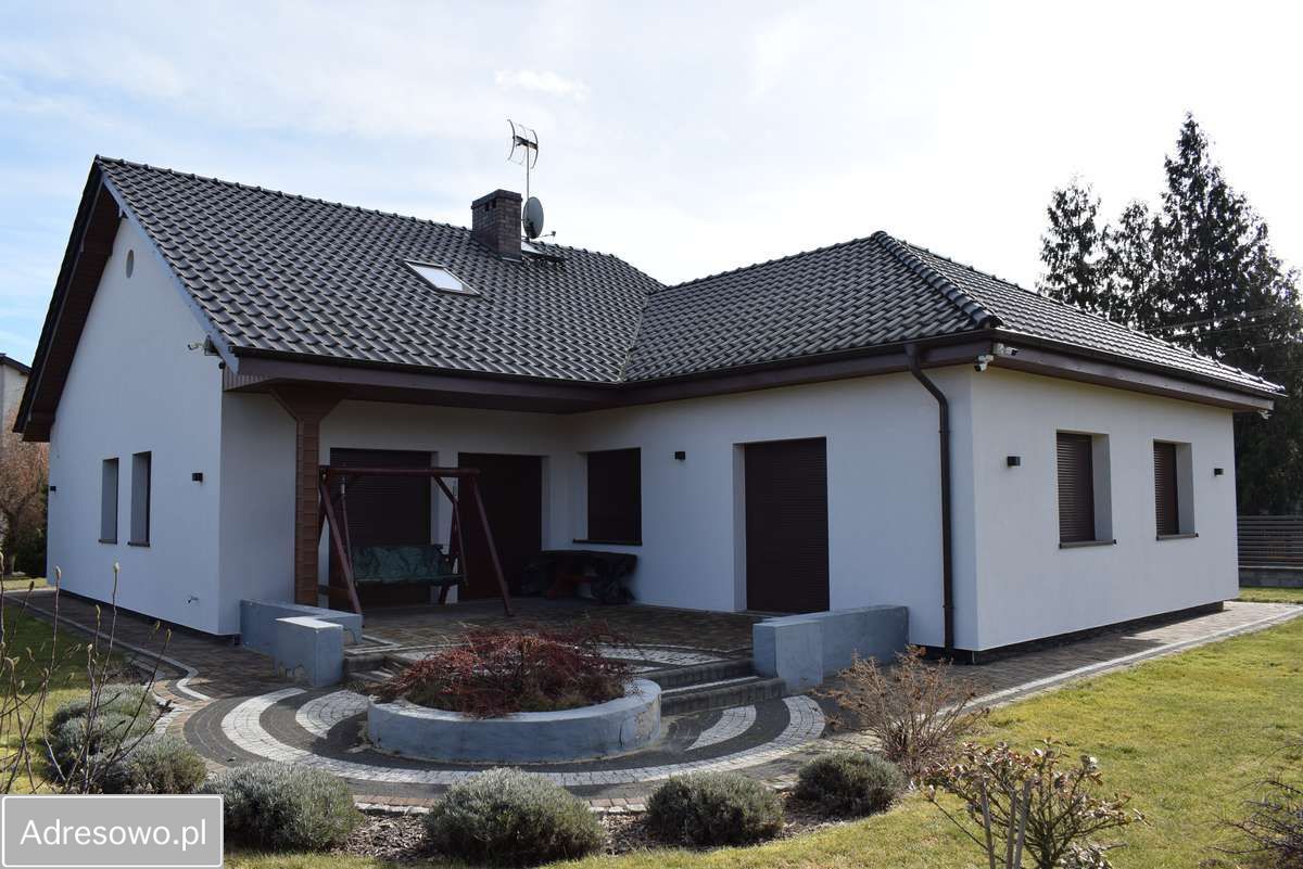 dom wolnostojący, 5 pokoi Syców. Zdjęcie 1