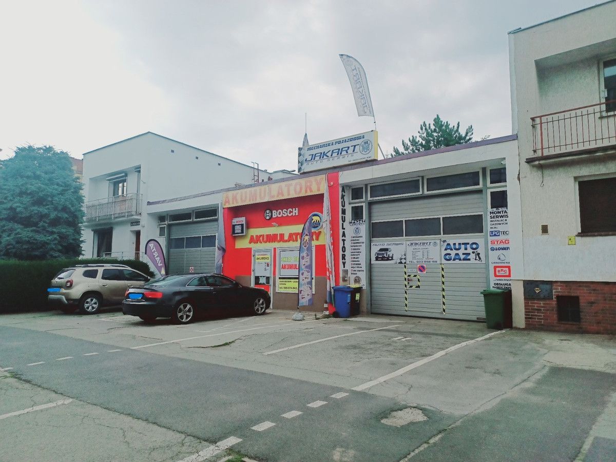 dom wolnostojący, 8 pokoi Wrocław Krzyki, ul. Piękna. Zdjęcie 2