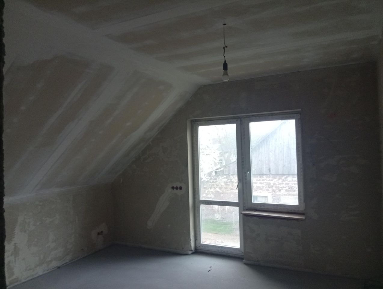 dom wolnostojący, 5 pokoi Kęty Centrum, Stadzica. Zdjęcie 5