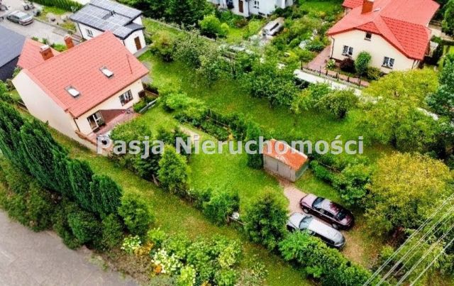 dom wolnostojący, 4 pokoje Płock, ul. Szpitalna. Zdjęcie 2