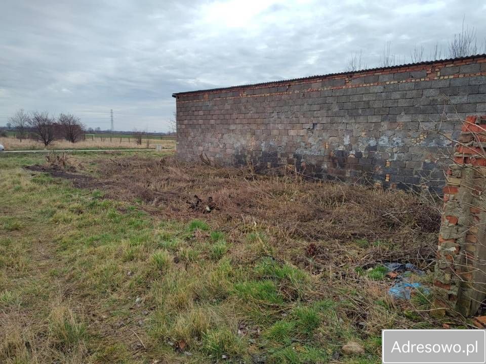 Hala/magazyn Grabiny-Zameczek. Zdjęcie 6