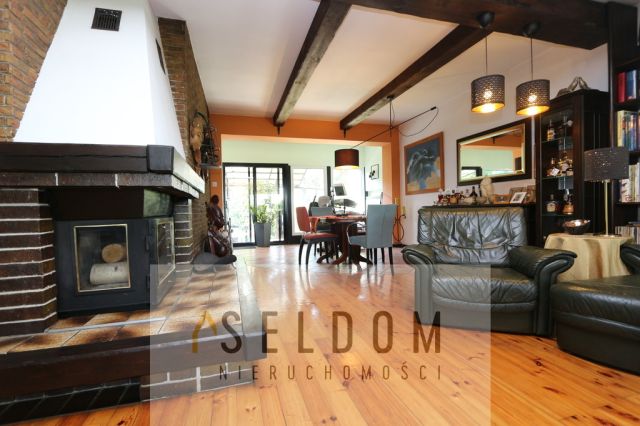 dom wolnostojący, 7 pokoi Chojny. Zdjęcie 5