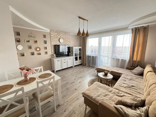 Mieszkanie 3-pokojowe Gryfino. Zdjęcie 1