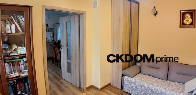 dom wolnostojący, 2 pokoje Kielce Baranówek. Zdjęcie 5