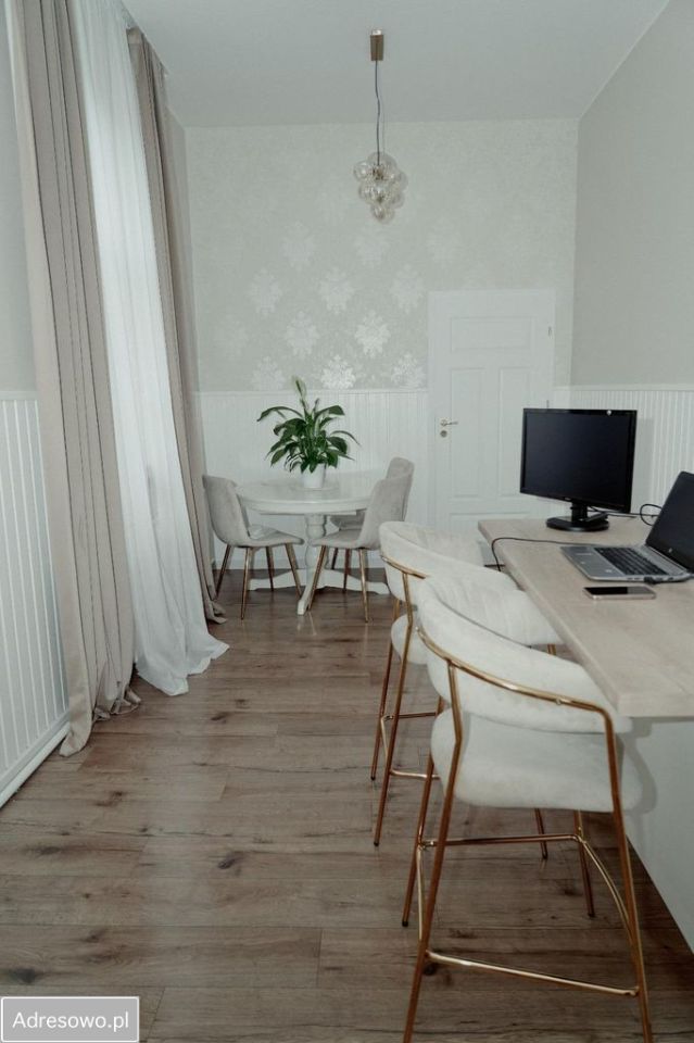 Mieszkanie 2-pokojowe Borkowice. Zdjęcie 16