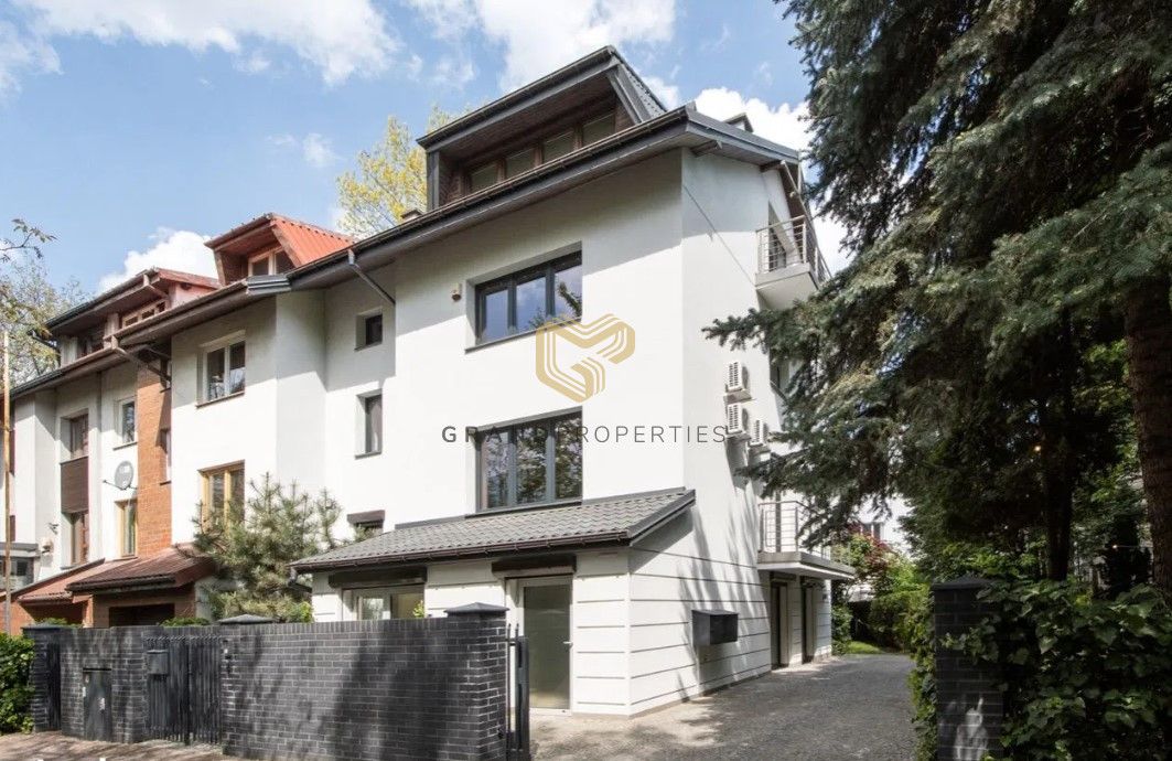 dom szeregowy, 10 pokoi Warszawa Praga-Południe. Zdjęcie 14