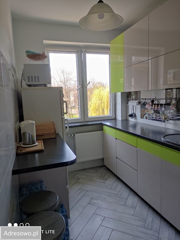 Mieszkanie 3-pokojowe Kraków Nowa Huta, os. Szkolne. Zdjęcie 2