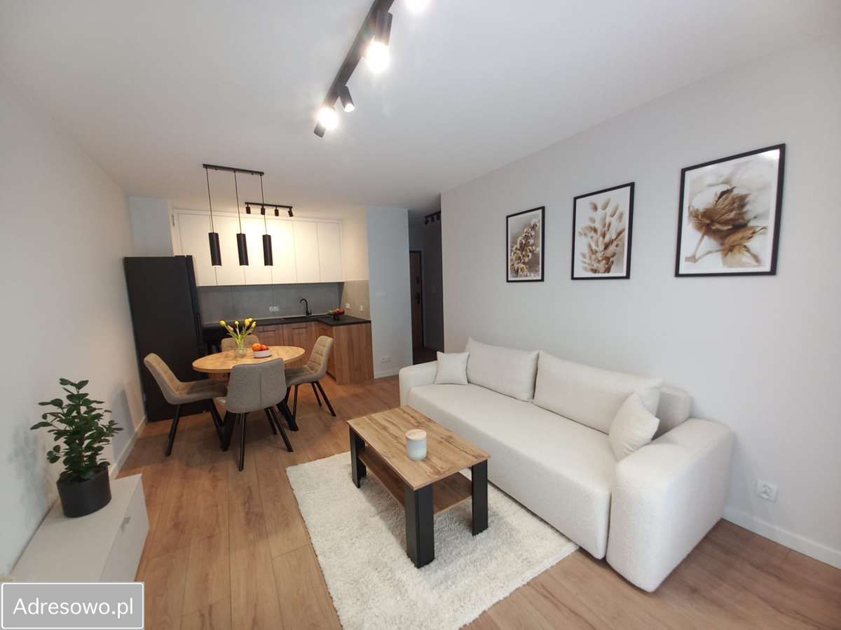 Mieszkanie 2-pokojowe Zielona Góra Centrum, ul. Szlachecka. Zdjęcie 1