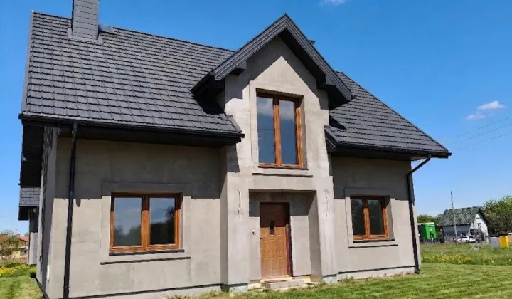 dom wolnostojący, 5 pokoi Michrów, ul. Brzozowa