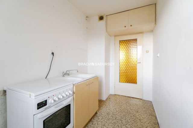 Mieszkanie 3-pokojowe Kraków, ul. Gołaśka. Zdjęcie 6
