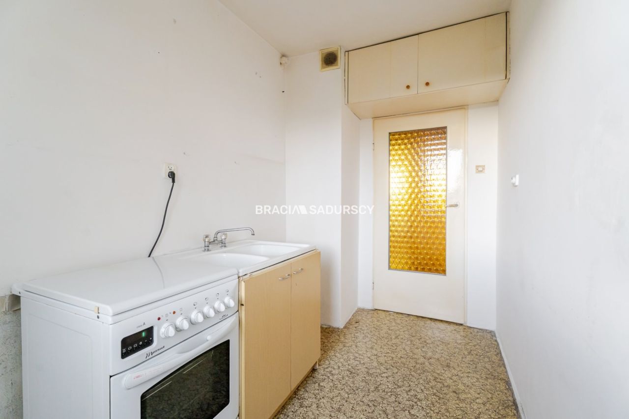 Mieszkanie 3-pokojowe Kraków, ul. Gołaśka. Zdjęcie 6