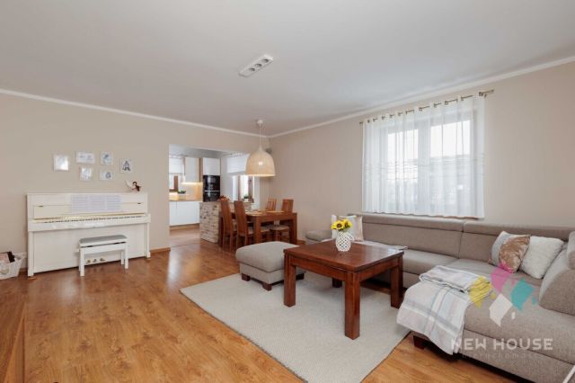 dom wolnostojący, 4 pokoje Szczytno. Zdjęcie 2