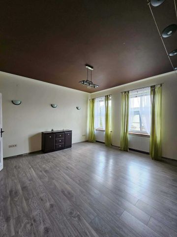 Mieszkanie 3-pokojowe Świdnica Centrum. Zdjęcie 1