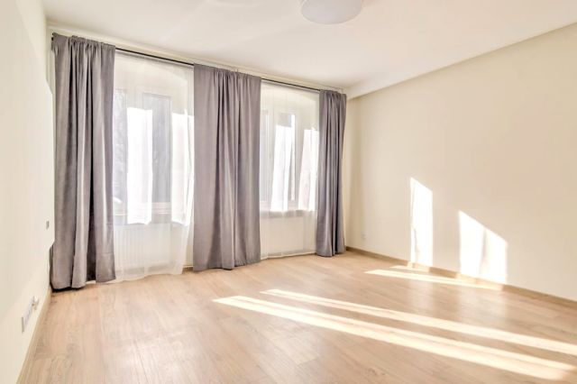 Mieszkanie 3-pokojowe Szczecin Śródmieście, ul. Parkowa. Zdjęcie 1