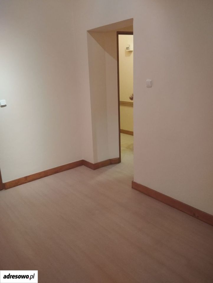 Lokal Poręba, ul. Fryderyka Chopina. Zdjęcie 3