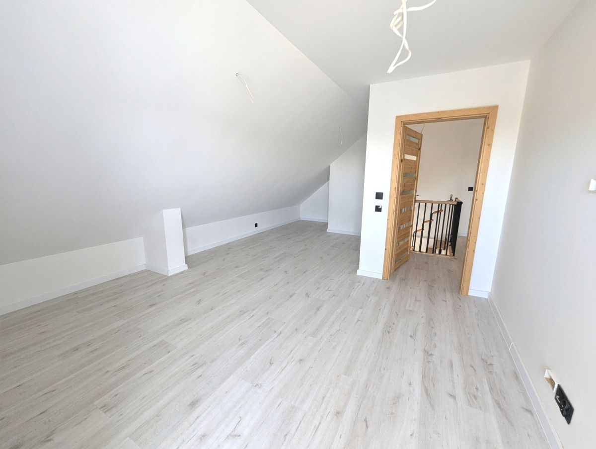 dom wolnostojący, 4 pokoje Rokocin. Zdjęcie 18