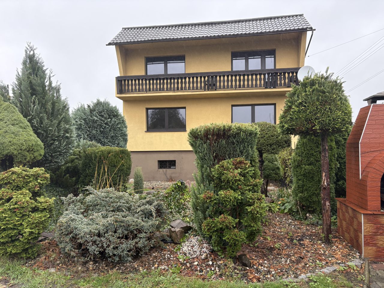 dom wolnostojący, 10 pokoi Paniówki, ul. Gliwicka