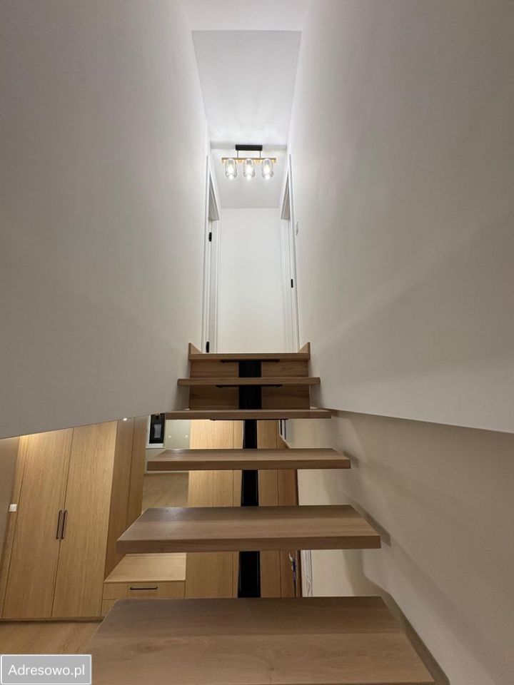 Mieszkanie 3-pokojowe Krzeptów. Zdjęcie 5